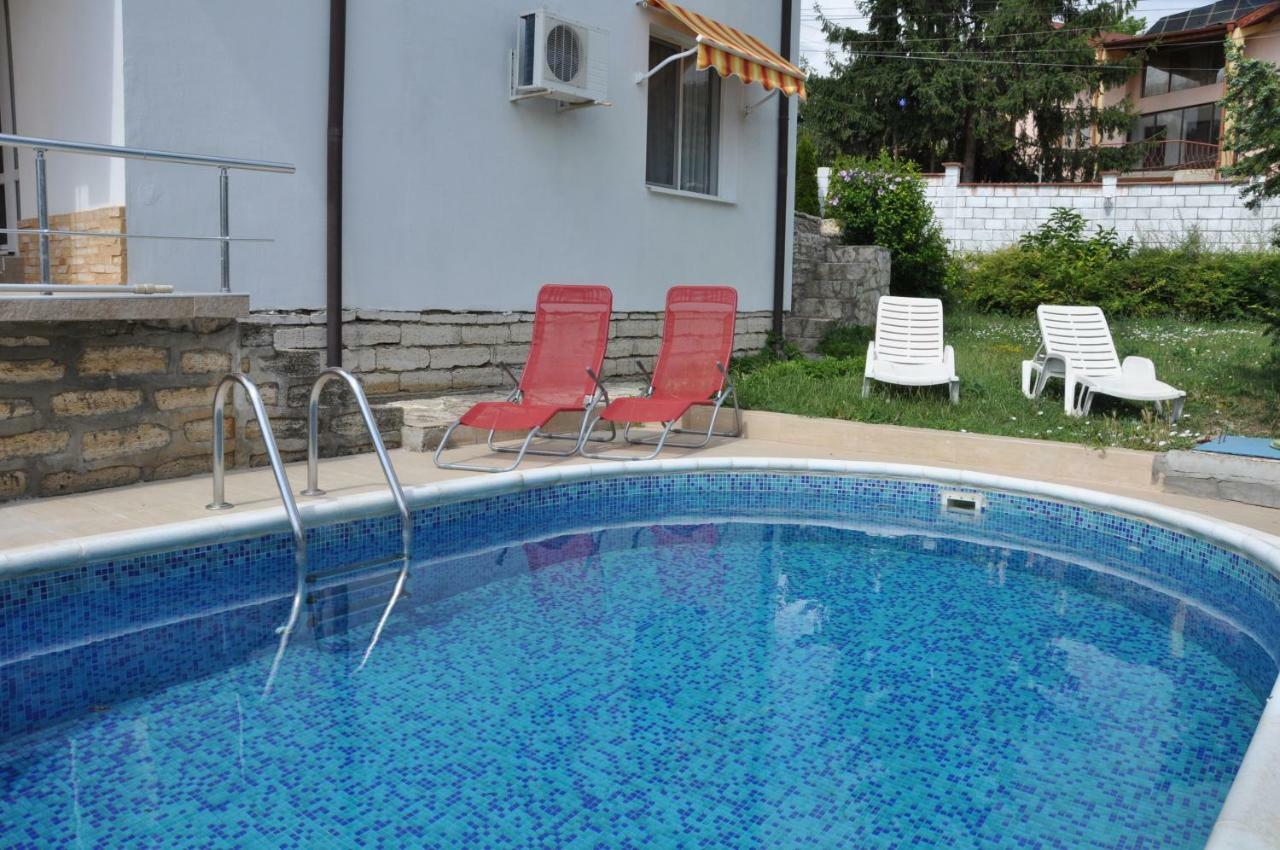 Villa Holiday Balchik Eksteriør billede